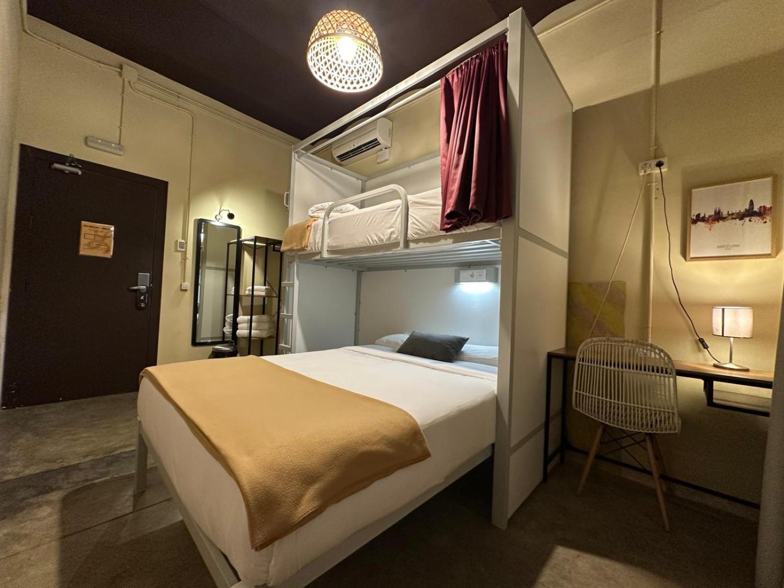 Hostel The Loft House Barcelona